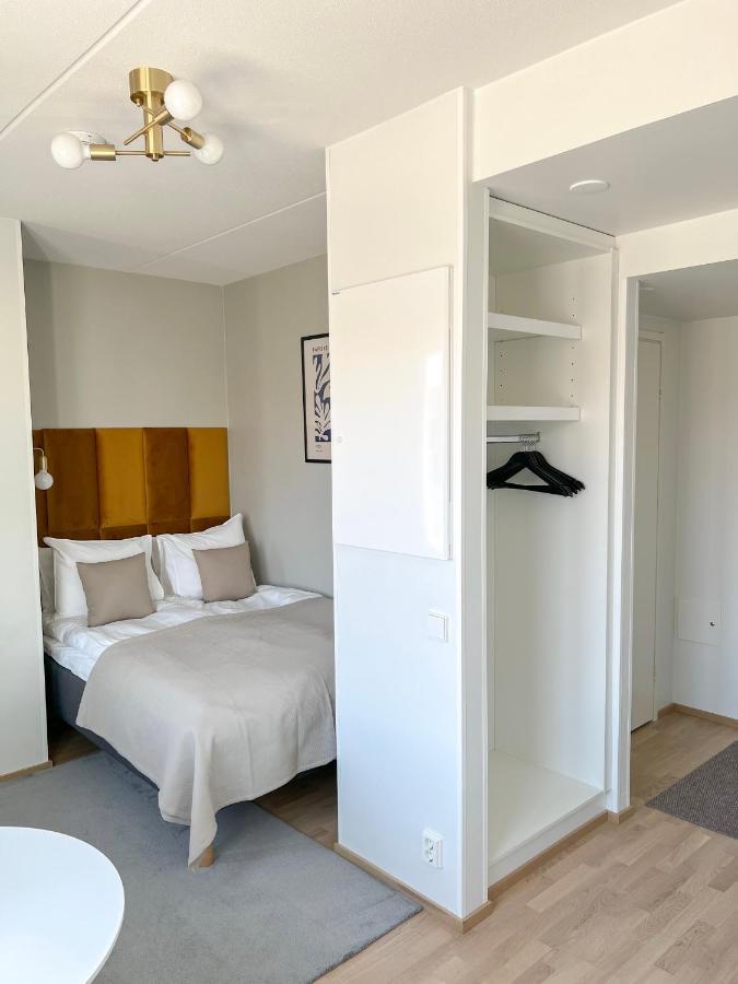 Station Apartment